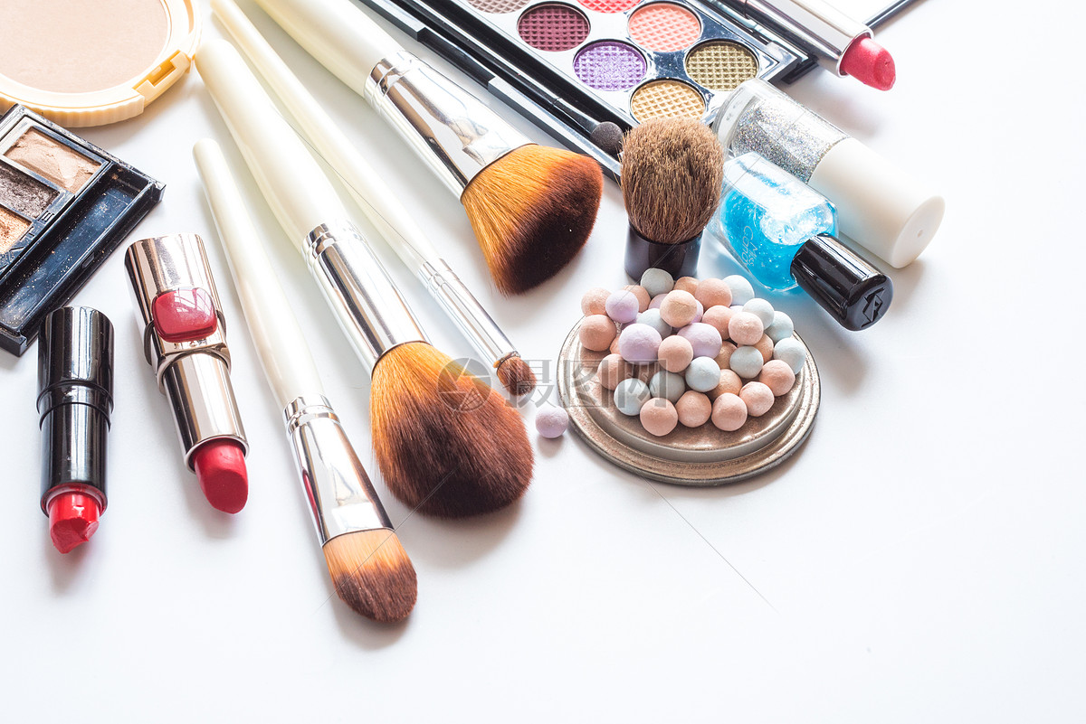 i口岸丨暑期跨境游火爆！拱北口岸客流突破1500万，单日最高42.99万人次