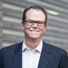 苹果(AAPL.US)Q3营收增速创三年来新高，中国市场回暖助力销售