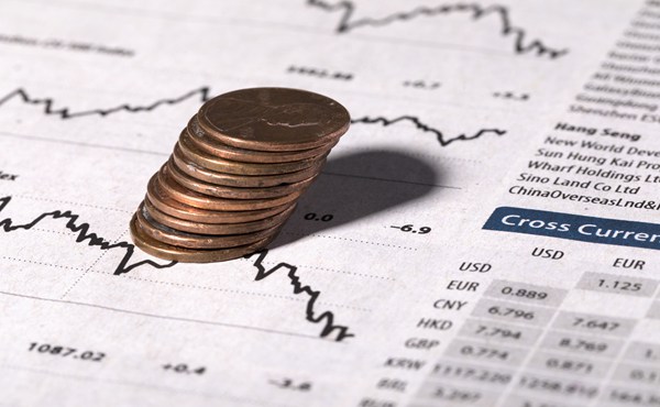 欧央行执委Cipollone：当前经济面临“复杂信号” 降息决策需更明确指引