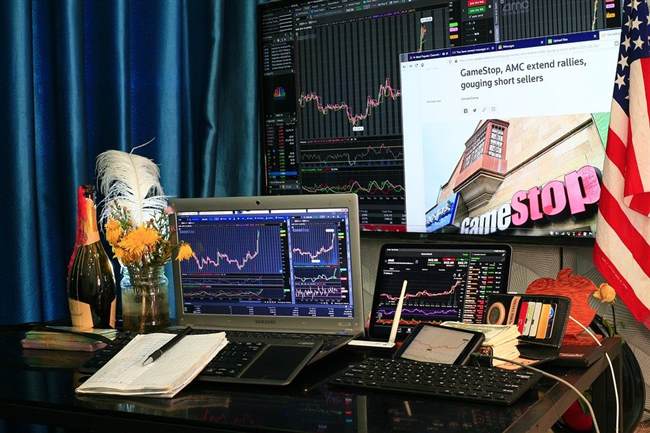 港股概念追踪 | 航运巨头纷纷上调运价!短期航运市场风险溢价上行或带来交易性机会(附概念股)